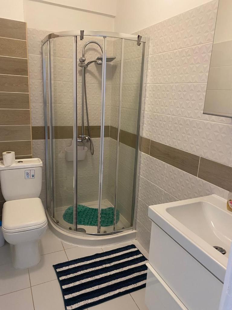 Modern Apartment In Pafos Near The Sea Экстерьер фото